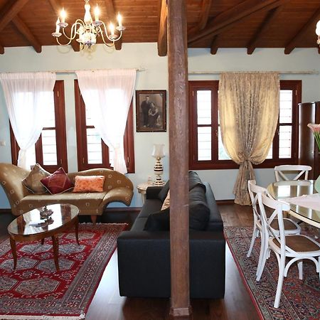 The House By The River Luxury Villa Бер Екстериор снимка